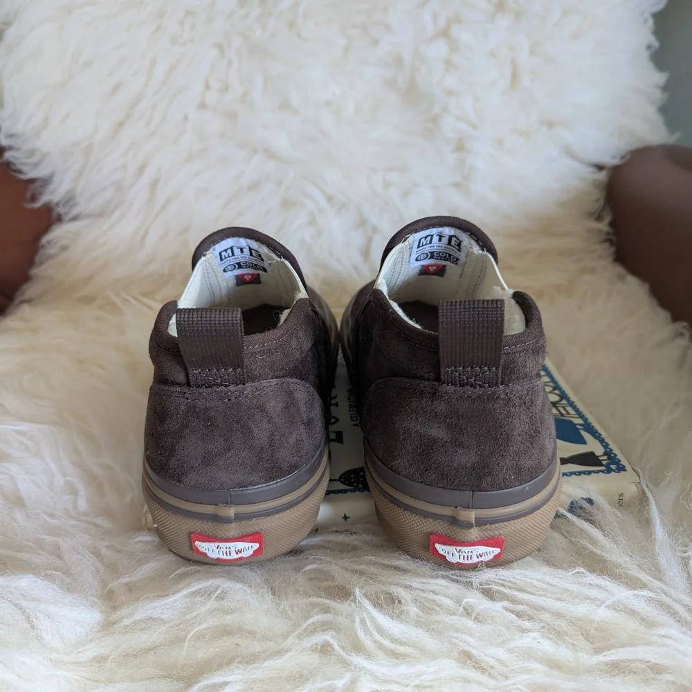 Vans Brown Suede Sherpa Lined Slip-On Shoes - Picture 3 of 10